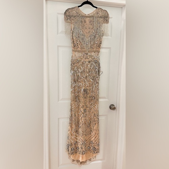 Mac Duggal 4715 Military Style Beaded sequin Fringe Sheath Gown Platinum - Picture 9 of 15